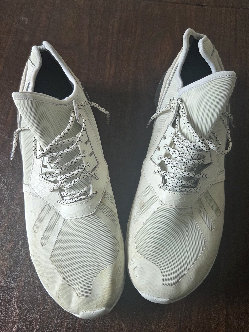 Adidas Men's Casual White Athletic Sneaker Size 12.5 Gently Worn.
